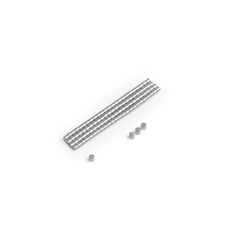 1x1 mm mažiausias didelio našumo{2}}N52 neodimio magnetas